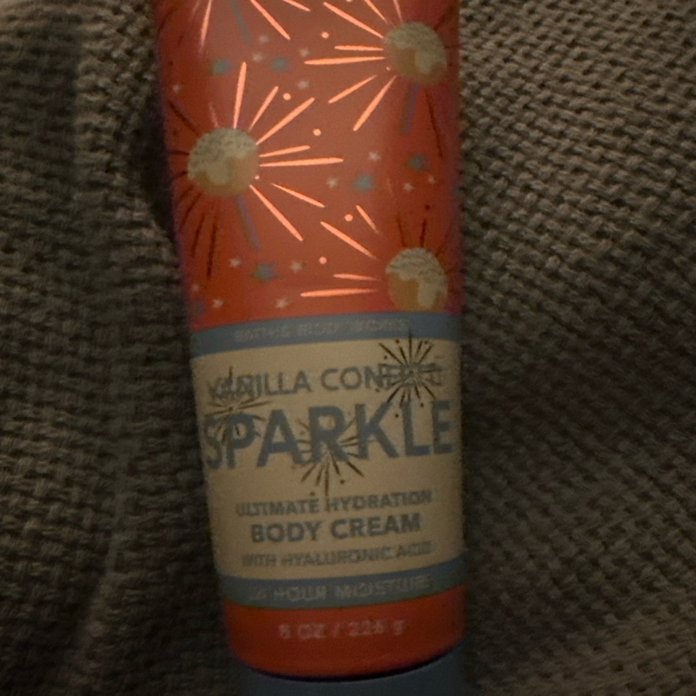 Bath & Body Works Vanilla Confetti Sparkle Body Cream - Orange and Blue